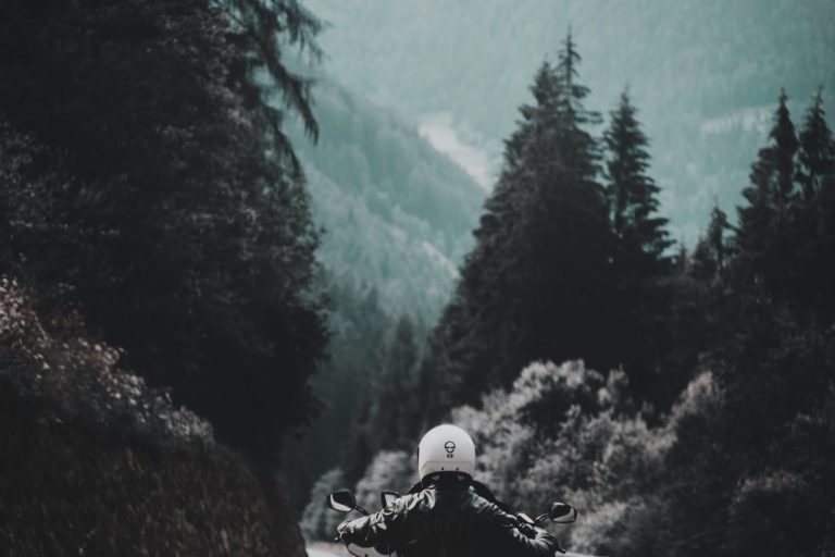 eberhard-grossgasteiger-RxTjOwTTV94-unsplash